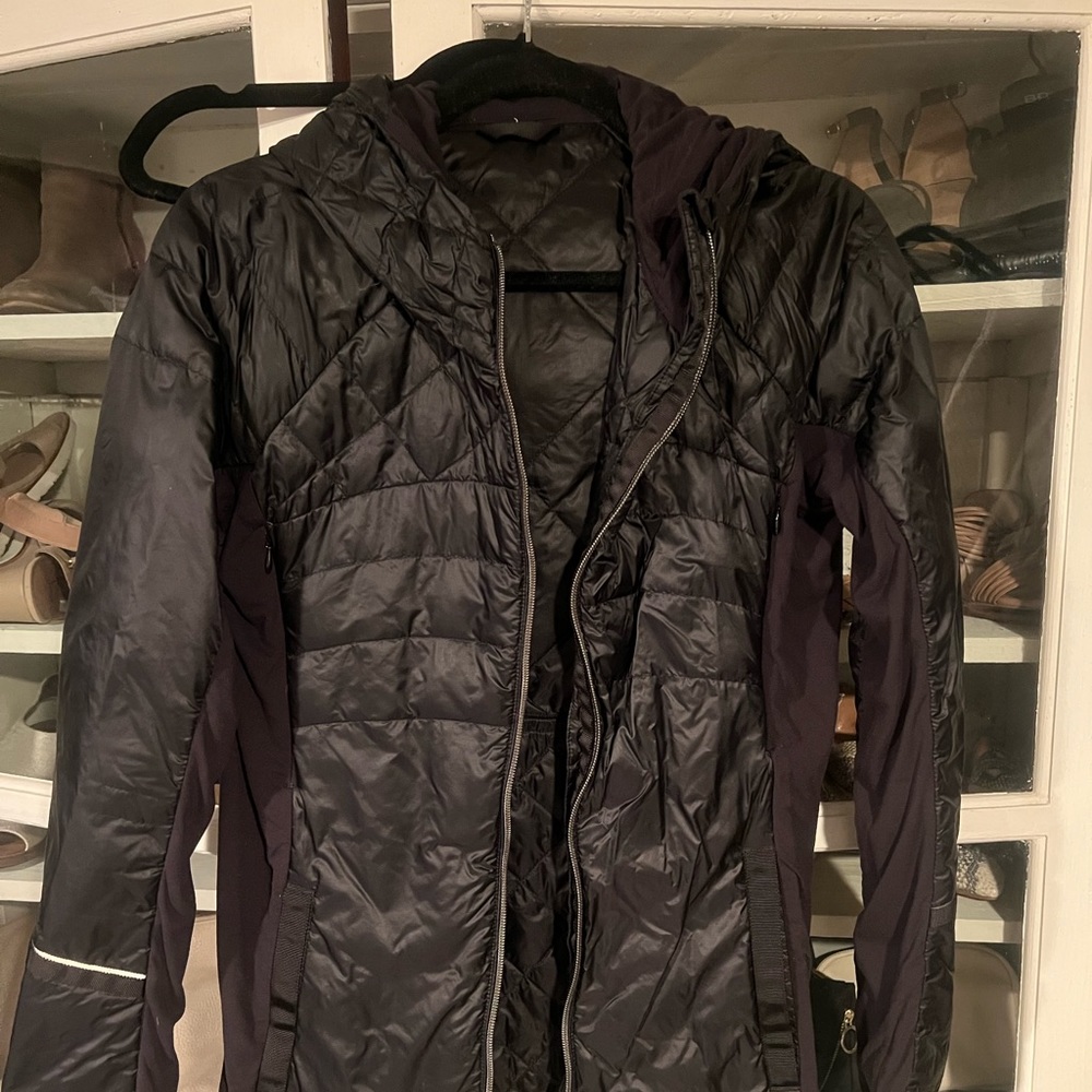 Lululemon puffer down for a run jacket black 8